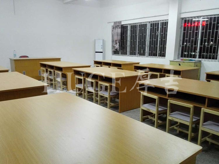 广东厚吉教育设备